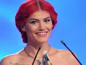Жана Бергендорф отново излъга! Не се е разделяла със Стефан