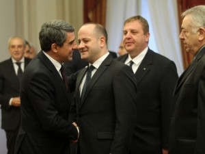Радан гилотинира плазмодия от „Дондуков” 2