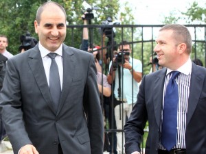 Следете къде ходи Цветанов и с кого се среща