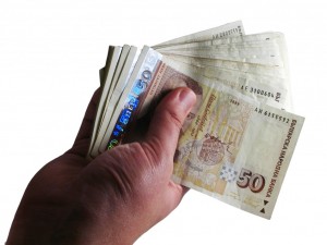 Държавата ще ни плаща наема и интернета, за да работим в друг град