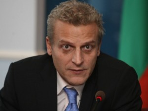 Петър Москов: Спрях 250 млн. лв. към лекарствените фирми