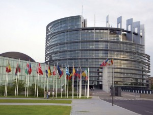Мръсната истина за Европа - депутатите ядат омари и пръскат милиони евро годишно само за софри!
