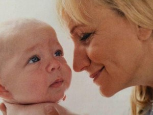 Елена Йончева: След няколко опита инвитро, се бях отказала, но Тео дойде като Божи дар! 