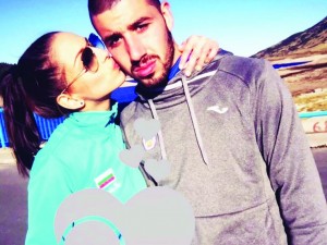 Цвети скъсала с вратаря на „Левски”, преди да скочи