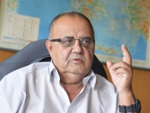 Проф. Божидар Димитров: Радан Кънев и ген. Атанасов са женски интриганти
 