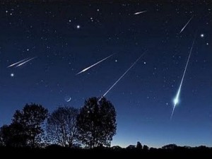 Намислете си желание! Очаква ни дъжд от падащи звезди