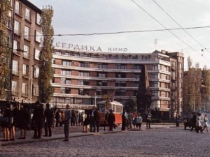Събориха кино "Сердика"
