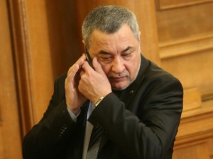 Валери Симеонов: Плевнелиев плещи глупости