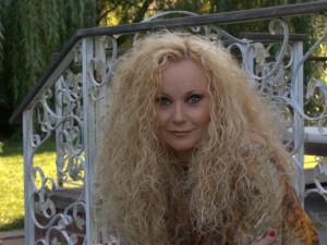 Наталия Симеонова открадна шоуто на Ани Салич