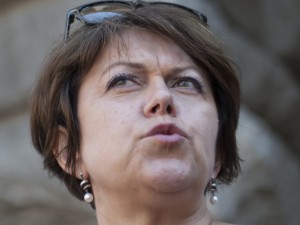 Татяна Дончева: Нинова направи БСП на маймуни