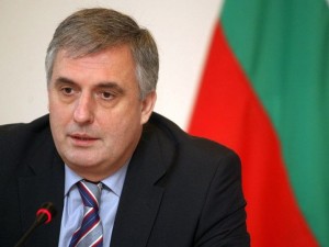 Калфин, не те ли е срам за фалшивите обещания