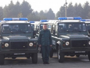 Европа подхвърля на граничарите джипове бракми
 