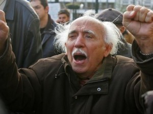 С 300 лева живеят кучетата, пенсионерите – с по-малко
