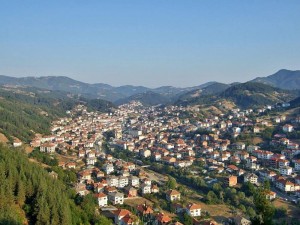 Закриват две села край Златоград