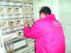 Надуват с 20% сметките за ток заради студовете