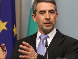 Куриоз! Измамиха майката на Плевнелиев насред София