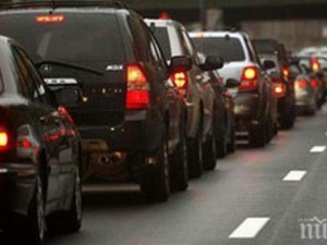 В Китай! Заслепяваш ли на дълги, ще се взираш във фар