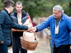 Финци от "Фермата" проговори за разбитото си семейство