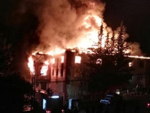 Пожар изпепели 11 ученички
 