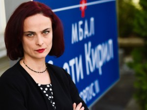 Йоана Буковска лапна 200 бона за година
 