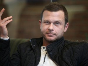 „Господарят” Ненчо с 15 години по-млада студентка
 