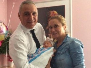 Внучката на Стоичков се сдоби с фланелка на Барселона