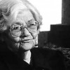 Слава Севрюкова: Иде гибелна война! Българите да се приберат в родината до 2025 г.
 