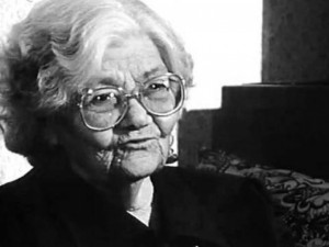 Слава Севрюкова: Иде гибелна война! Българите да се приберат в родината до 2025 г.
 