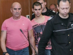 Ценко Чоков – вън от ареста, Галиче трепери
 