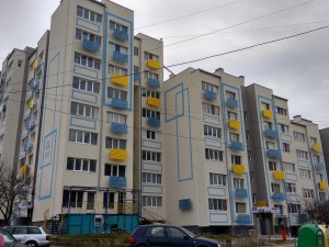„Санирани” блокове протекоха и мухлясаха