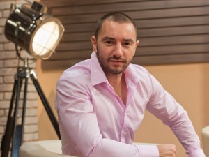 Ало, Хекимянчо, Куклен е град