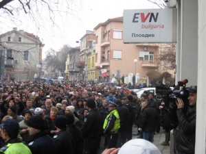 Назрява бунт срещу сметките за ток