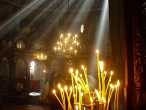 
Съдбовен празник! Зимният Симеоновден е един от най-лошите дни в годината - внимавайте кой първи ще ви влезе в къщата

