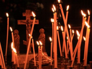 Днес е Голяма Задушница! Ето какво повеляват българските традиции