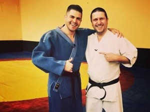 Иво Аръков отнесе як пердах от Блатечки
