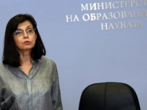 Брутални лъжци се гаврят с учителските заплати