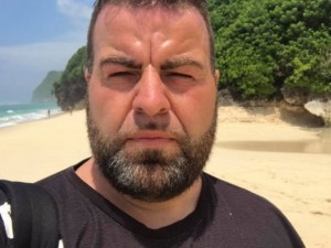 Проклятие затрило Роро Кавалджиев
 