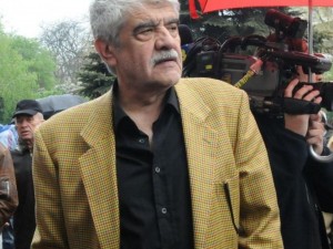 Основателят на „Всяка неделя” Янчо Таков: Племенникът ми бил в „Да, България”. Да се застрелям ли?
 