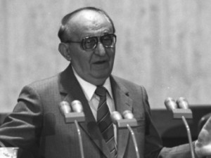 Спомени от соца: Колко струваше токът по Татово време
 