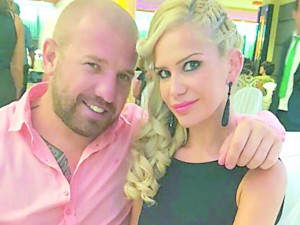 Приятелката на Динко: Пребива ме за 5-и път
 