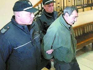 Влюбен убиец иска по-лека присъда
 