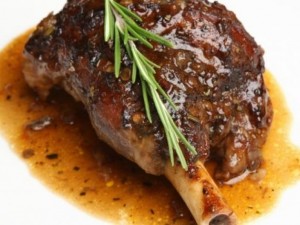 
Топ готвач съветва: Розмарин е тайната на вкусното агнешко, за козунака слушайте баба си

