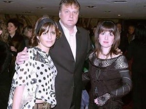 Мъжът на Жени Живкова върти 3 любовници 