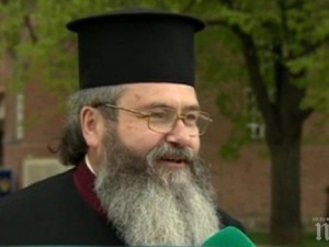 Отец Ангел: Трябва да бъдем честни всеки ден, а не само на Великден
