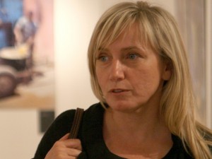Елена Йончева в ужас от парламента
 