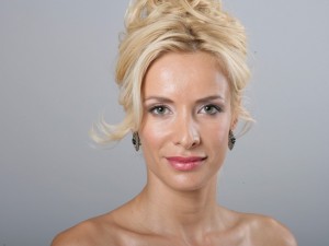 Яна Маринова израснала в глад и мизерия