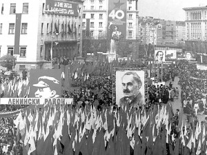 Спомени от соца: Чествахме пищно 1 май, трудещите се не бяха роби
 
 