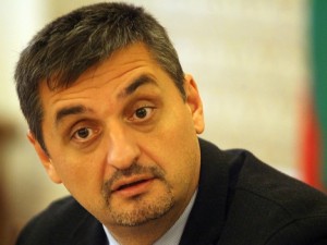 Кирил Добрев може да гръмне като Гергов
 