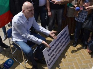 Славчо влезе в комбина с ГЕРБ и ДПС
 