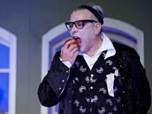 
Владо Пенев обяви война на диетите зарада гаджето си Марта Вачкова


